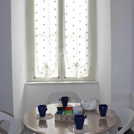 Nel Cuore Del Vomero Апартаменты