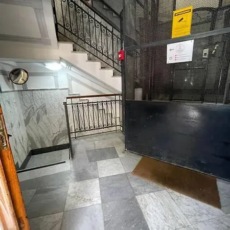 Nel Cuore Del Vomero Неаполь