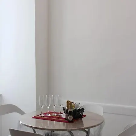 Nel Cuore Del Vomero Неаполь